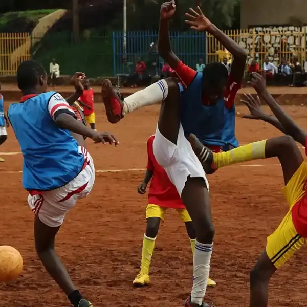 Die Welt ist rund, Teil 2: Fußball in Uganda